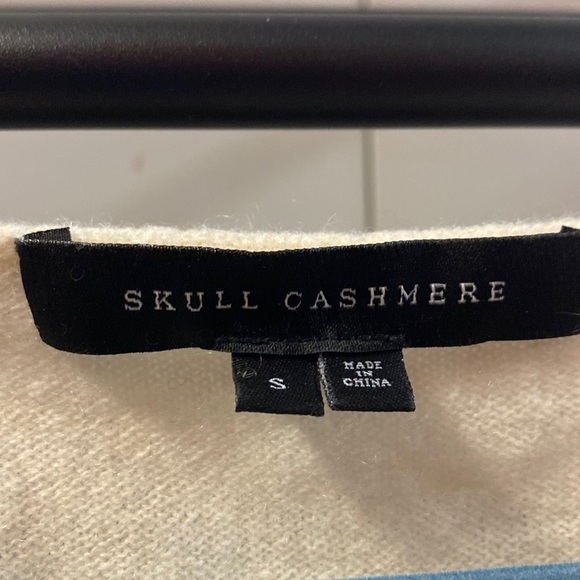 Skull Cashmere Cut Sleeve Sweater | Size M - Picture 2 of 6